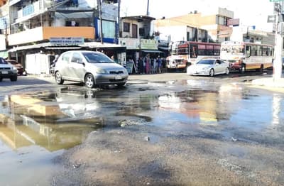 Sanlorenzanos manifiestan molestia ante calles intransitables