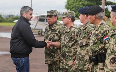 Abdo Benítez visita a la Fuerza de Tarea Conjunta en el norte