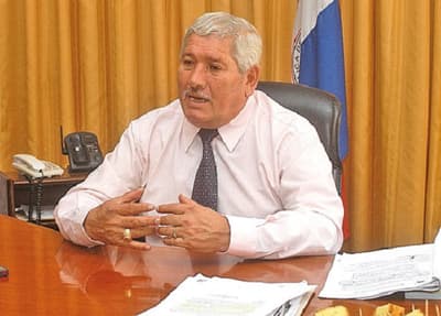 Ferrer habla sobre incidentado despeje de veredas del mercado de San Lorenzo