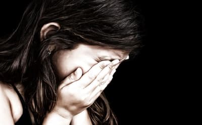 Detienen a argentino sospechoso de abusar de su hijastra