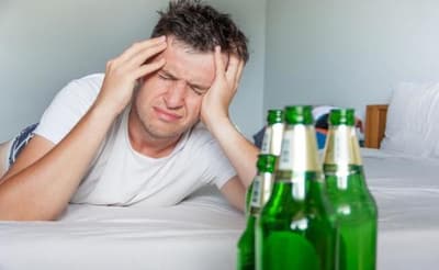10 eficaces consejos para combatir la resaca