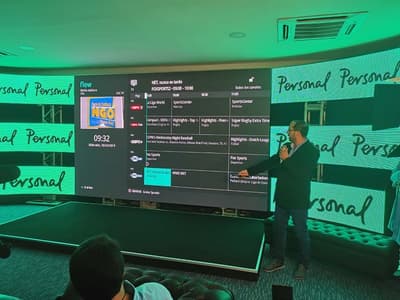 Presentan la nueva red de fibra óptica más rápida del país