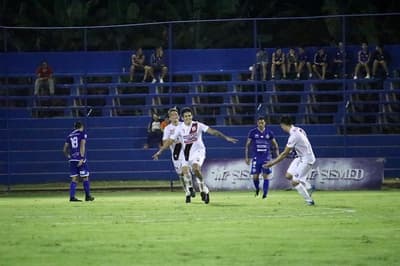 River Plate vence a Sol de América por la mínima diferencia