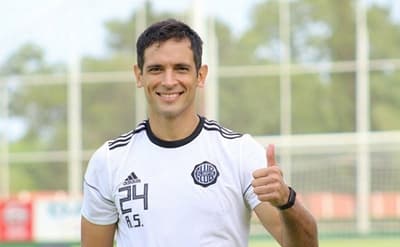 Olimpia pide desconvocar a Roque