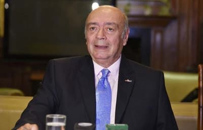 Jaeggli amenaza con demanda millonaria al Club Centenario