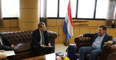 Presidente de la Corte pide aumento de 20% para funcionarios
