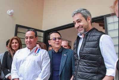 Abdo Benítez, “temeroso” ante los memes