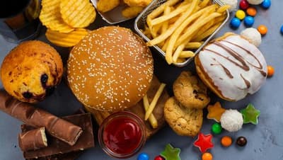 10 datos para evitar los peligros de los alimentos “chatarra”