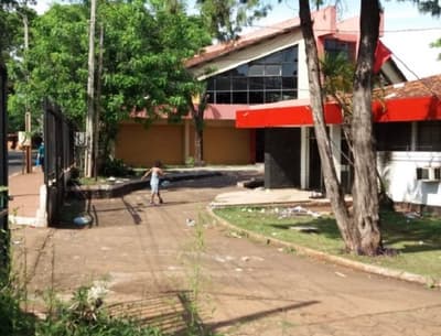 Asesinan a un hombre en seccional de Ciudad del Este