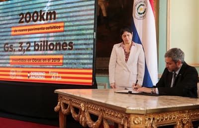 Concretan préstamo para construir costanera, hospital y puente sobre río