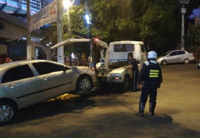 PMT vuelve a “cazar” vehículos mal estacionados