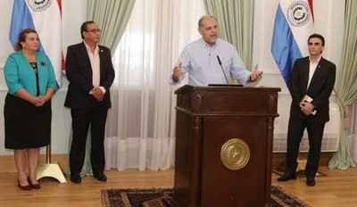 Esperarán licitación para distribuir kits de alimentos