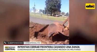 Militares arman “trinchera” en la frontera
