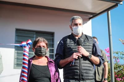 “Estamos luchando diariamente contra la corrupción”, afirma Abdo Benítez