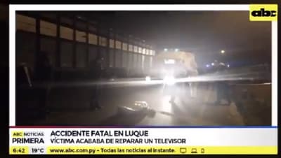 Motociclista muere tras embestir contra un tractocamión