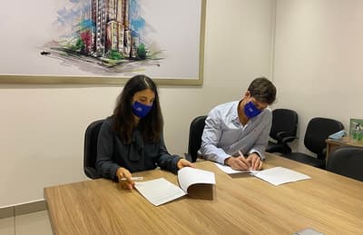 Empresas firman convenio para apoyar a la formación de emprendedores