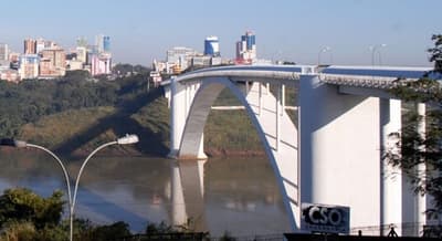Apertura de puente hará repuntar la economía, según asesor de cámara