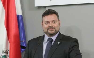 Procurador arregla entrega de USD 7 millones a empresa argentina