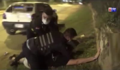 Detienen a tres hombres que intentaron huir de control policial