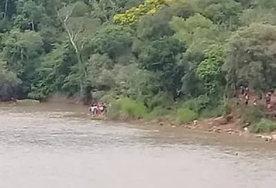 Hallan cuerpo de un hombre en descomposición en el río Monday