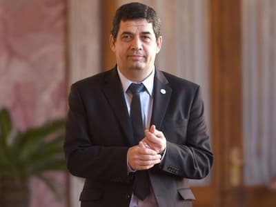 “Hoy los Estados Unidos ha puesto las cosas en su lugar”, dice Velázquez
