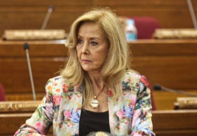 Gusinky renuncia y dice que se va por mentirosa, no por corrupta