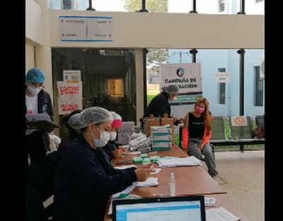 “Trabajadores esenciales” serán los próximos en vacunarse contra el Covid-19
