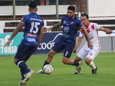 Iteño avanza tras golear a Deportivo La Colmena