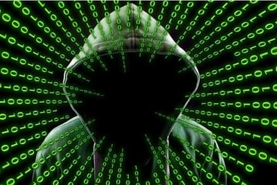 Inteligencia artificial abre puerta a manipulación y fraudes, advierten