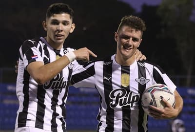Libertad golea y está en cuartos de la Copa Paraguay