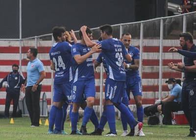 Dos partidos se desarrollarán este sábado por la fecha 14 del Clausura