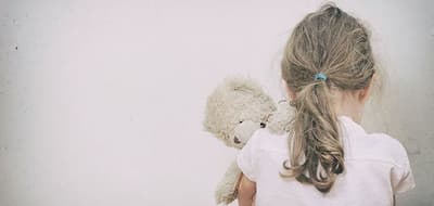 Padres denuncian que su hija fue abusada por su niñera