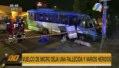 Mujer muere tras vuelco de bus