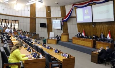 Diputados acepta veto parcial del Ejecutivo sobre la “Ley de giros”