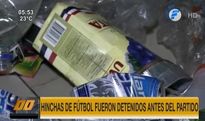 Policía detiene a 19 hinchas de Olimpia antes de ingresar a estadio