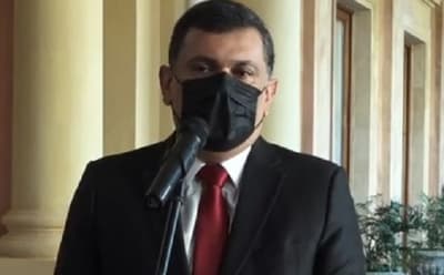 Ministro de Justicia confiesa no tener experiencia en seguridad y llueven críticas