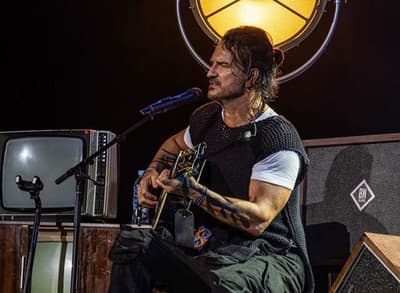 Ricardo Arjona vuelve al Paraguay con el “Blanco y Negro tour”