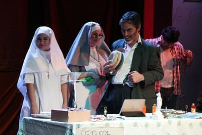 Estrenan la obra “Milagro en el Convento”