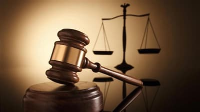 Abogado recusa a Tribunal por estar integrado por mujeres