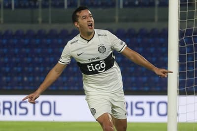 Olimpia supera a Guaraní en el cierre del Apertura 