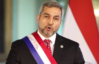 Abdo envía duro mensaje contra Cartes en informe, aunque sin nombrarlo 