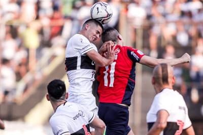 Olimpia vence a Cerro Porteño y se pone al acecho 