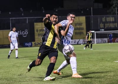 12 de Octubre sorprende y vence a domicilio a Guaraní 