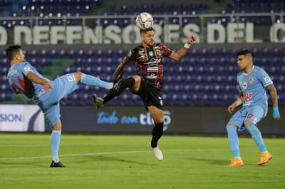 Guaireña vence a Resistencia en el Defensores 