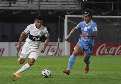 Olimpia no puede con Resistencia y comparte la punta 