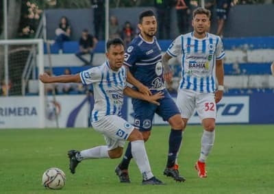 12 de Octubre supera de local a Resistencia 