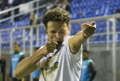 Nacional supera a Tacuary y es puntero provisorio 