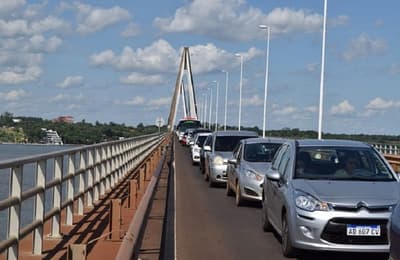 Habilitarán nuevas casetas para agilizar paso entre Encarnación y Posadas