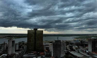 Anuncian mucho calor y tormentas para el primer día del año 