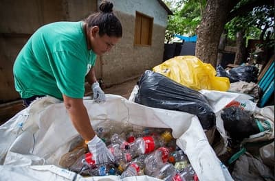 Resaltan importancia del reciclador en su día 